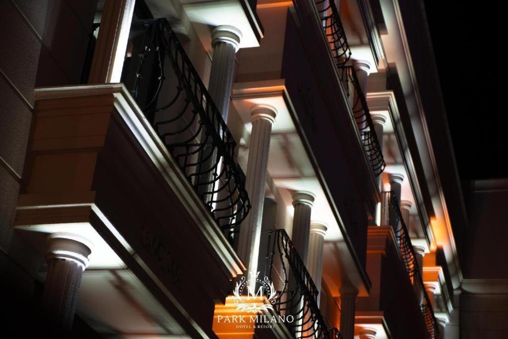 Park Milano Hotel Σμύρνη Εξωτερικό φωτογραφία
